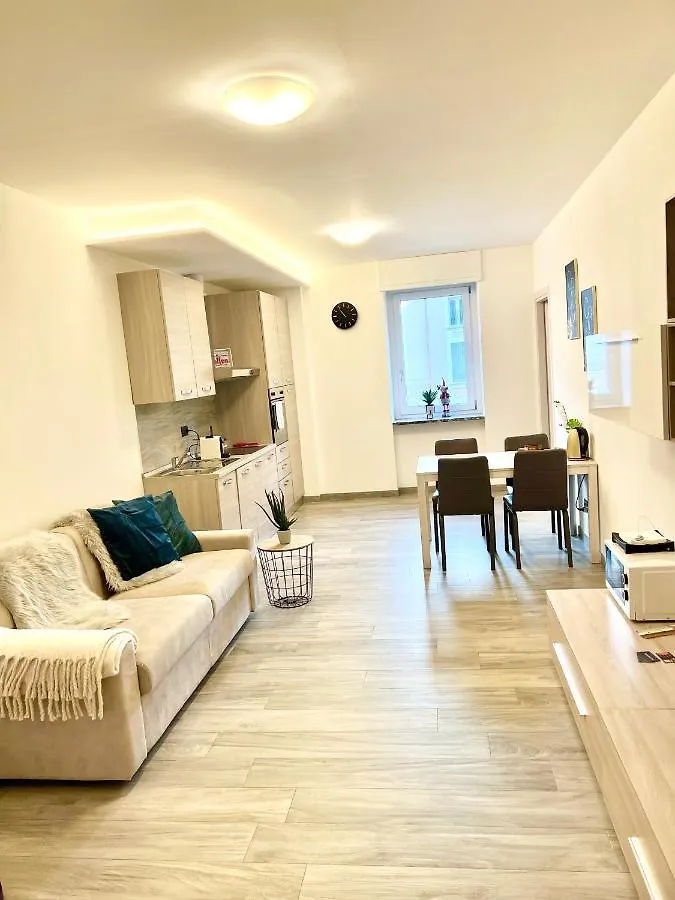 Apartament Time To Escape Tirano